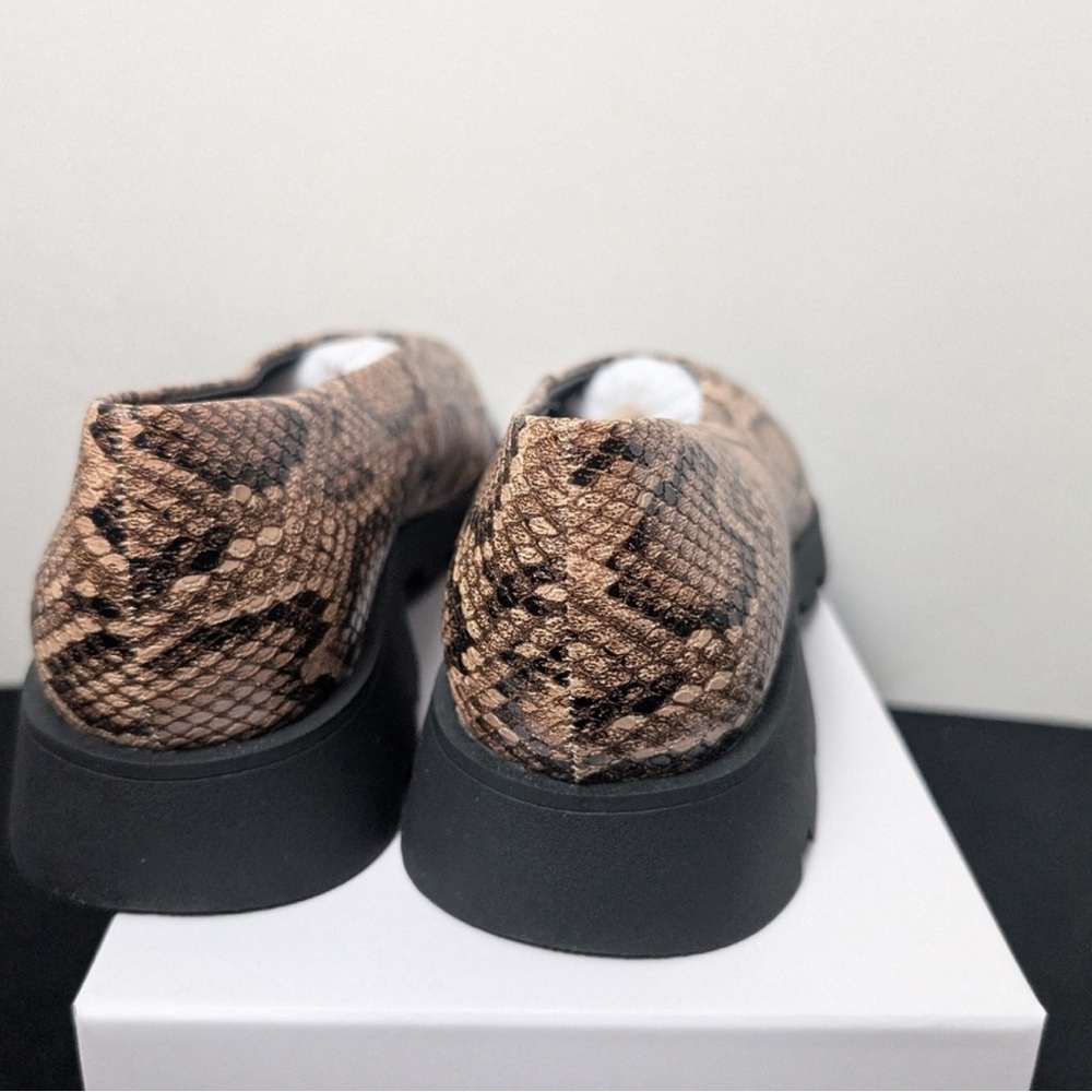 New In Box Katy Perry The Daarling Slip On Loafers Snakeskin Size 11 - Picture 5 of 6